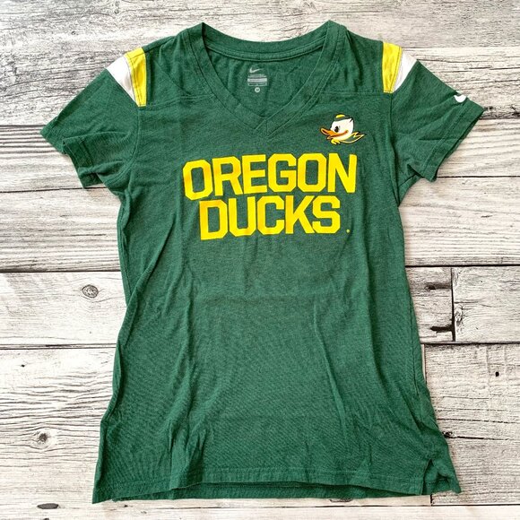 Nike Oregon Ducks Graphic V-Neck Tee T-Shirt - Picture 1 of 9